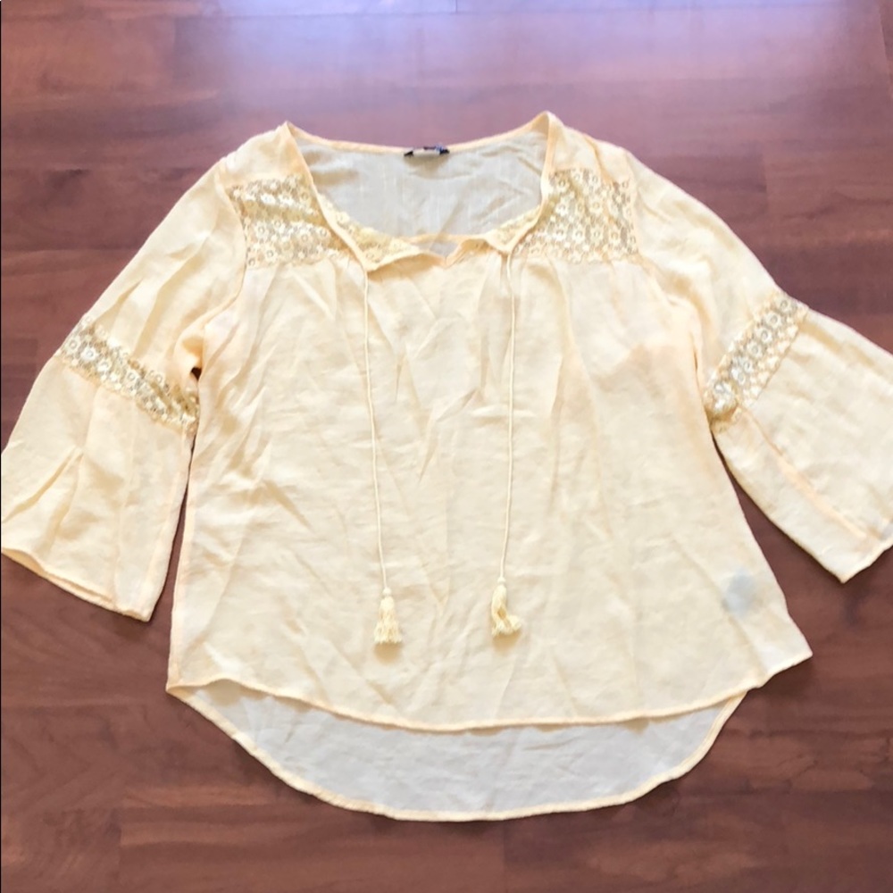 Yellow light weight blouse with crochet detail